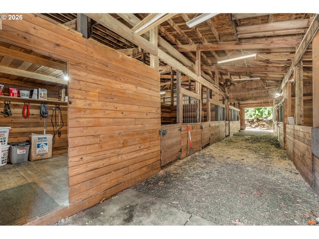 44751 Se WILDCAT MOUNTAIN Dr, Sandy, OR 97055