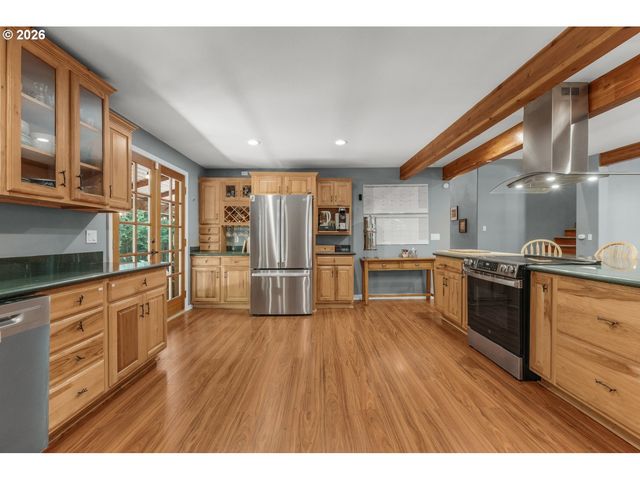 44751 Se WILDCAT MOUNTAIN Dr, Sandy, OR 97055