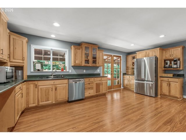 44751 Se WILDCAT MOUNTAIN Dr, Sandy, OR 97055