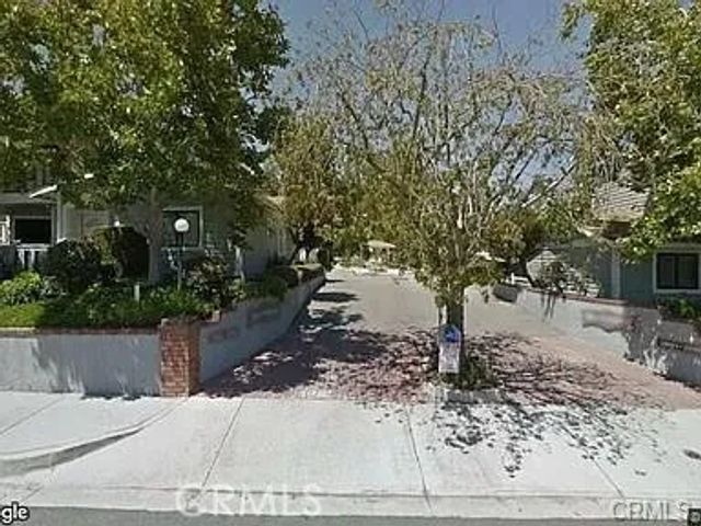 29111 Thousand Oaks Boulevard A, Agoura Hills, CA 91301