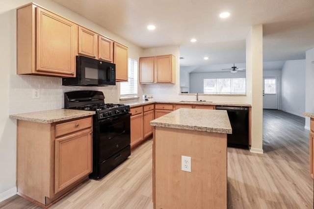 5742 Forest Timbers Drive, Humble, TX 77346