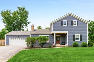 3055 Tremont Road, Columbus, OH 43221