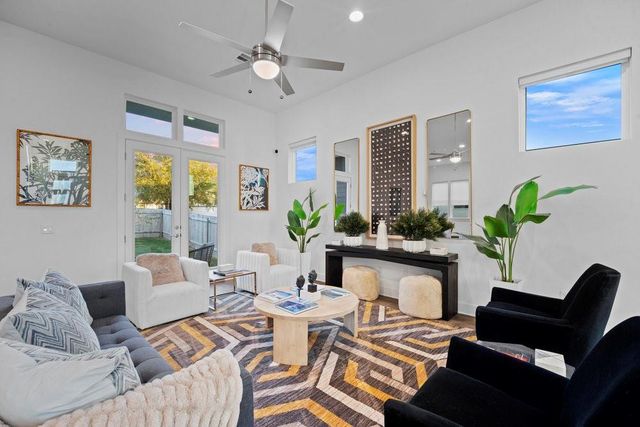 6129 Sendero Hills PKWY, Austin, TX 78724