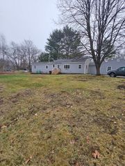 13 Spring Hill Rd, Newbury, MA 01922