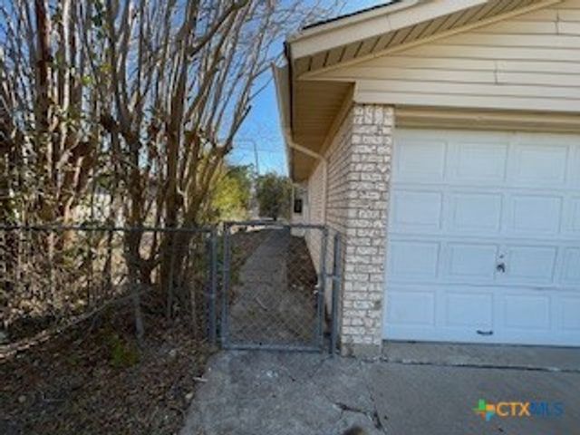 1910 Shoemaker Drive, Killeen, TX 76543