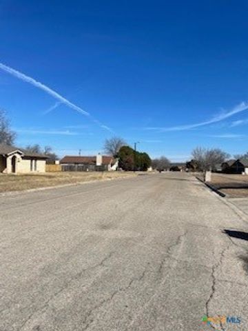 1910 Shoemaker Drive, Killeen, TX 76543