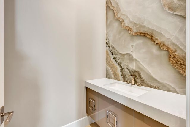 112 Regatta Drive, Jupiter, FL 33477