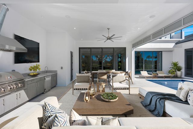 112 Regatta Drive, Jupiter, FL 33477