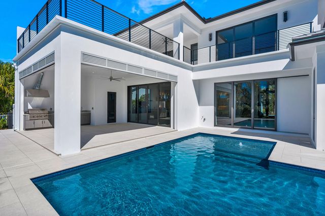 112 Regatta Drive, Jupiter, FL 33477