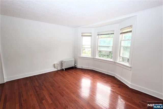 58 Msgr Owens Place, Nutley, NJ 07110