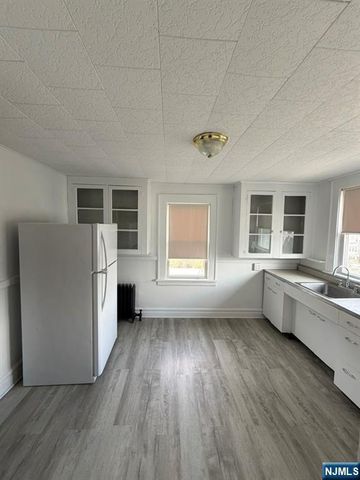 58 Msgr Owens Place, Nutley, NJ 07110