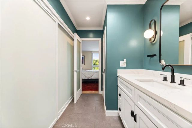 8535 W West Knoll Drive 312, West Hollywood, CA 90069