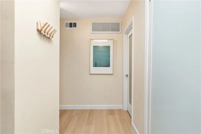 8535 W West Knoll Drive 312, West Hollywood, CA 90069