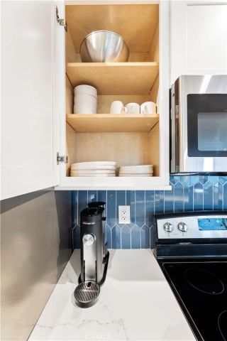 8535 W West Knoll Drive 312, West Hollywood, CA 90069