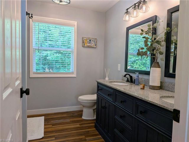 1617 Copper Circle, Mebane, NC 27302