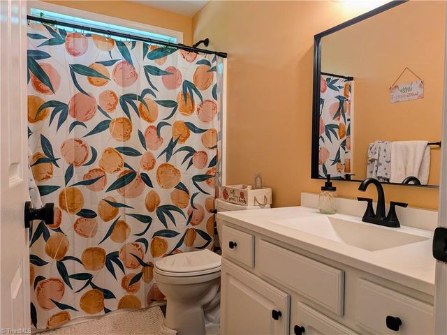 1617 Copper Circle, Mebane, NC 27302