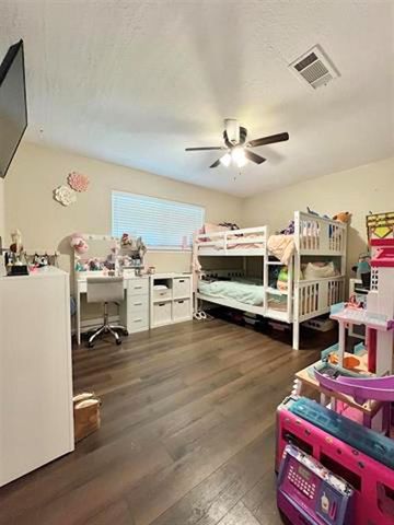 210 Glenbrook Street, Vidor, TX 77662