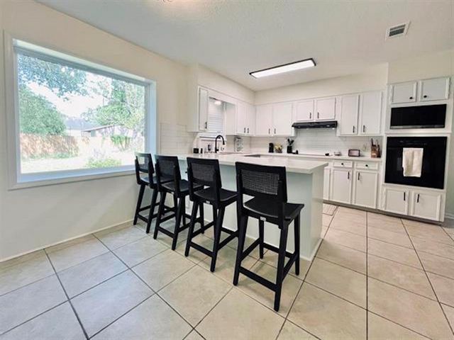 210 Glenbrook Street, Vidor, TX 77662