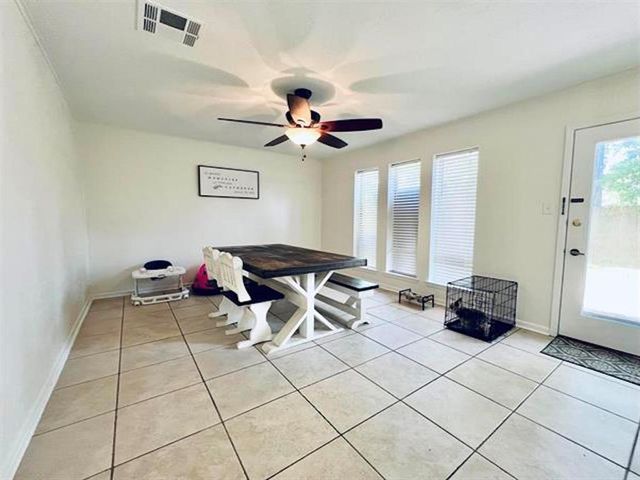 210 Glenbrook Street, Vidor, TX 77662