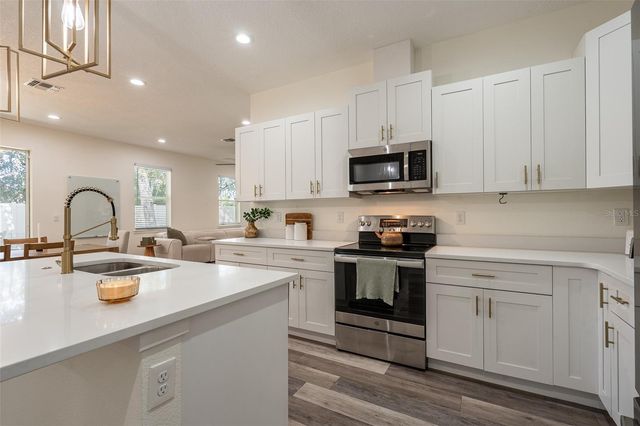 248 ROBIN ROAD, Altamonte Springs, FL 32701