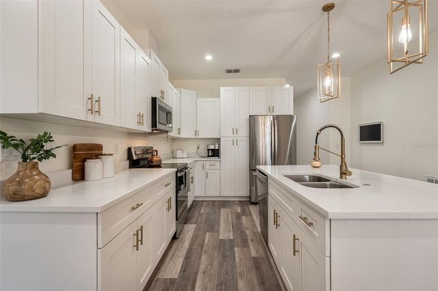 248 ROBIN ROAD, Altamonte Springs, FL 32701