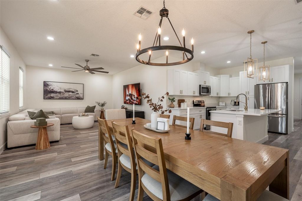 Image 11 of property listing at 248 ROBIN ROAD, Altamonte Springs, FL 32701