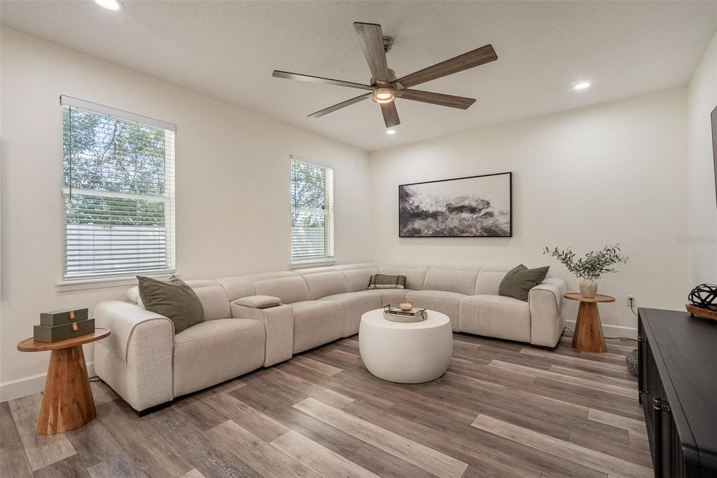 Image 12 of property listing at 248 ROBIN ROAD, Altamonte Springs, FL 32701