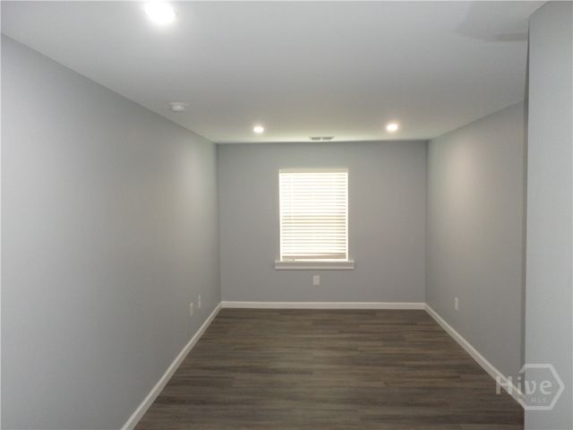 89 Wade Carter Road, Ellabell, GA 31308