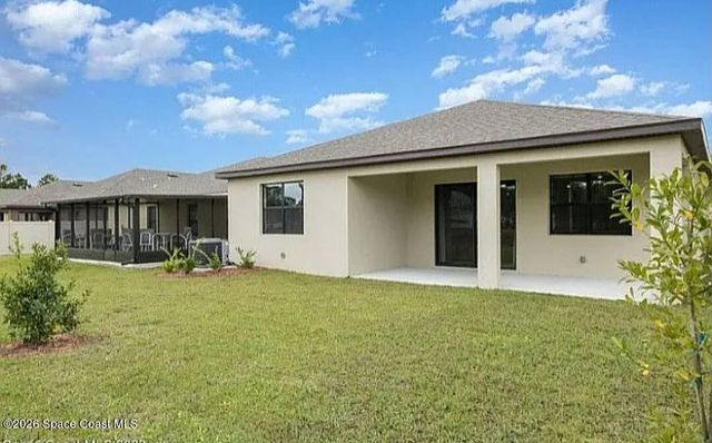 463 Old Country Road South E, Palm Bay, FL 32909