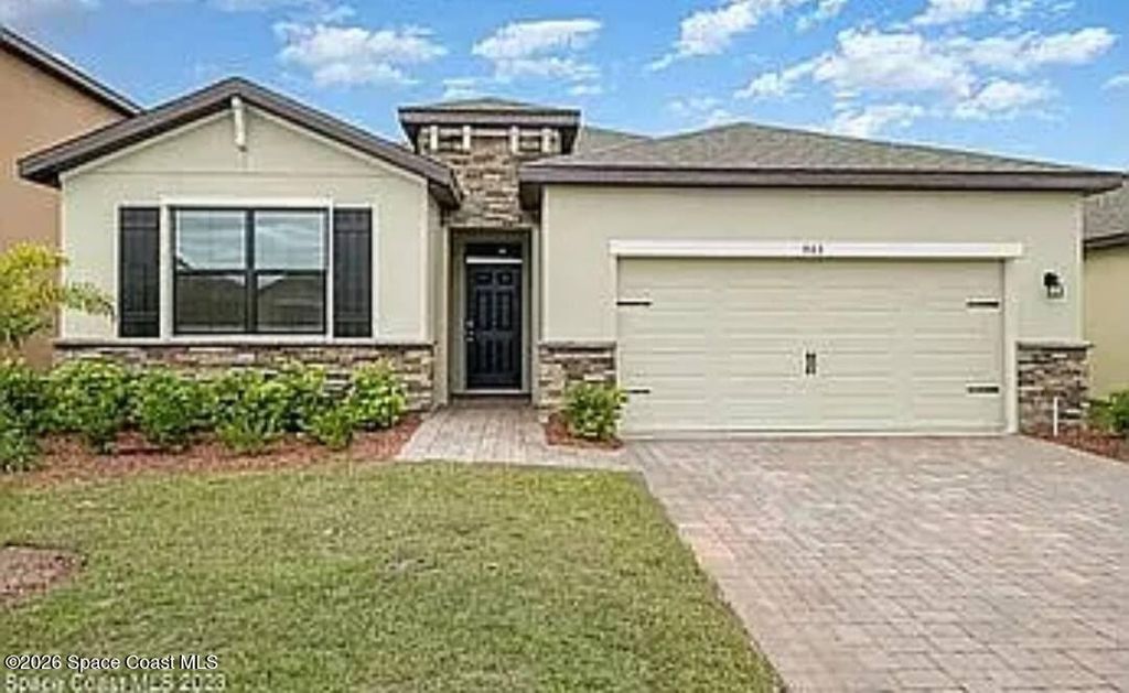 463 Old Country Road South E, Palm Bay, FL 32909