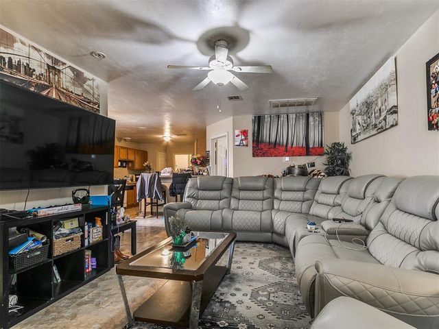 2004 NW 27th Street, Oklahoma City, OK 73106