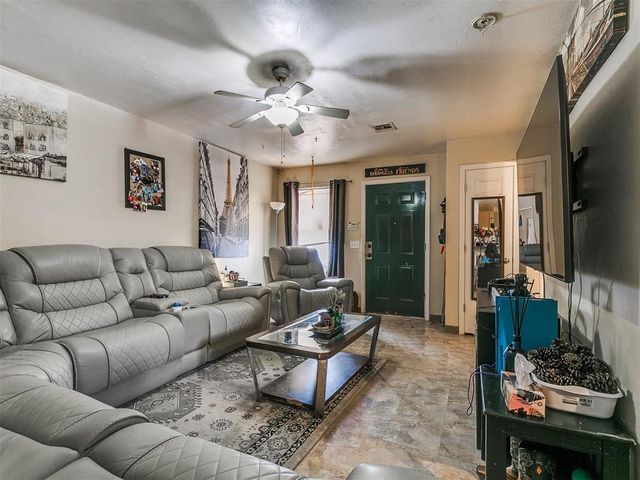 2004 NW 27th Street, Oklahoma City, OK 73106