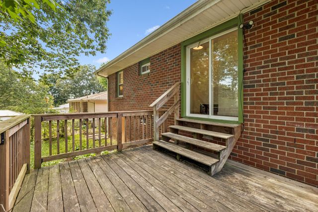 104 Miller Plaza, Ashland City, TN 37015