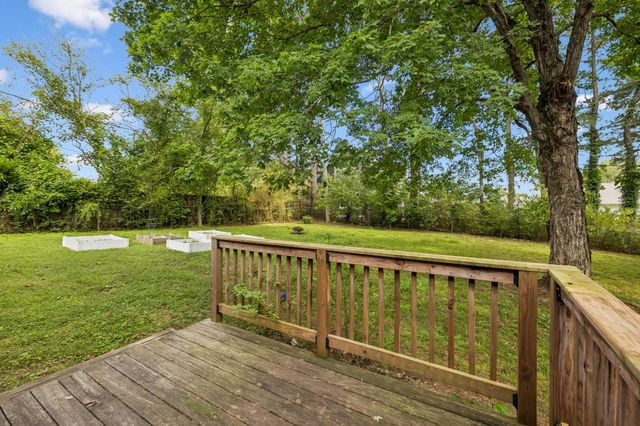 104 Miller Plaza, Ashland City, TN 37015