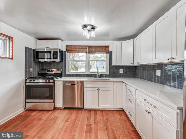 7613 S BEND RD, Dundalk, MD 21222