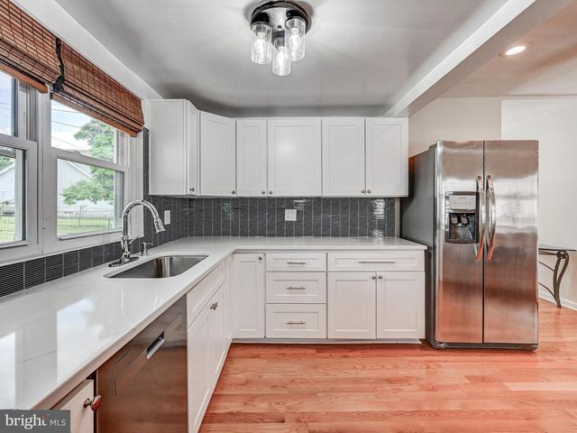 7613 S BEND RD, Dundalk, MD 21222