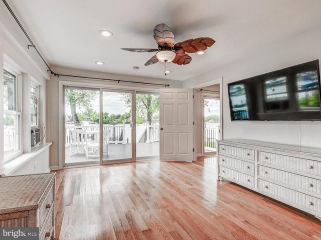 7613 S BEND RD, Dundalk, MD 21222