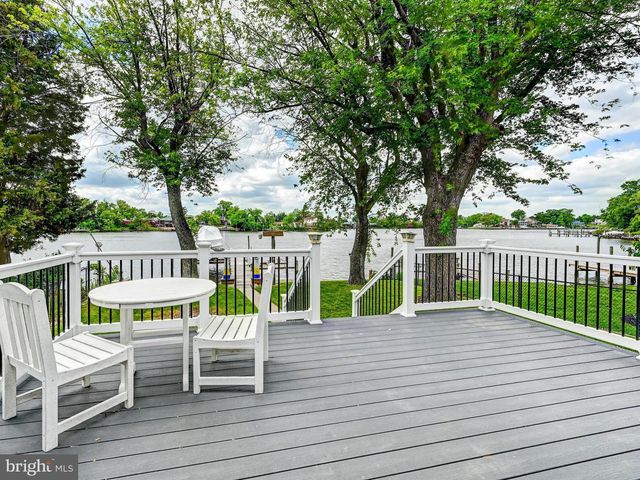 7613 S BEND RD, Dundalk, MD 21222