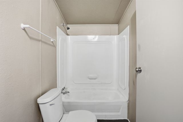 3800 Rim Rock Court, Joshua, TX 76058