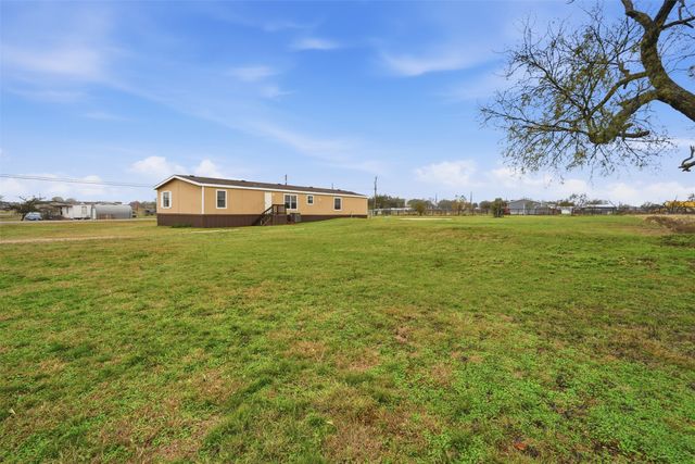 3800 Rim Rock Court, Joshua, TX 76058