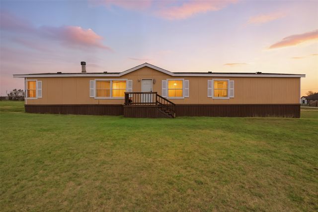 3800 Rim Rock Court, Joshua, TX 76058