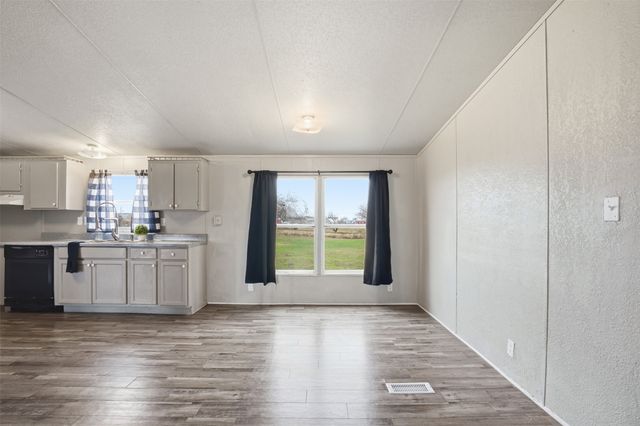 3800 Rim Rock Court, Joshua, TX 76058