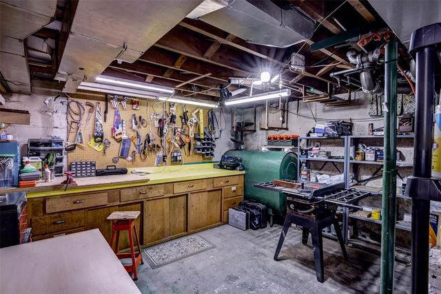 857 Starr Avenue, Eau Claire, WI 54703