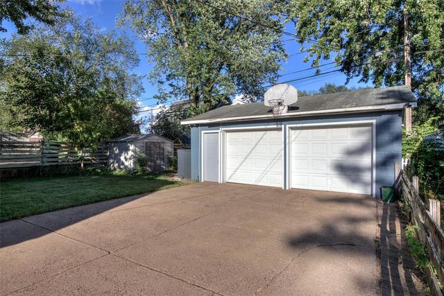 857 Starr Avenue, Eau Claire, WI 54703
