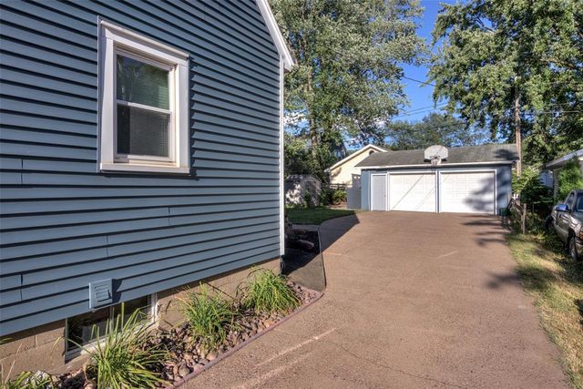 857 Starr Avenue, Eau Claire, WI 54703