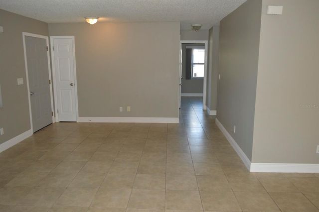 6525 MANILA PALM WAY, Apollo Beach, FL 33572