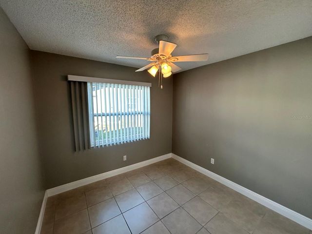 6525 MANILA PALM WAY, Apollo Beach, FL 33572