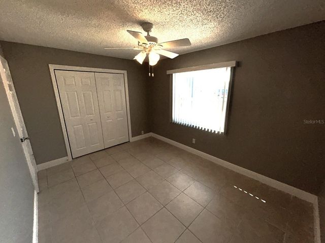 6525 MANILA PALM WAY, Apollo Beach, FL 33572