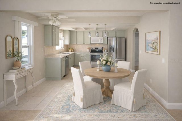 6525 MANILA PALM WAY, Apollo Beach, FL 33572