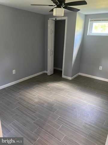 5806 BURGESS RD, District Heights, MD 20747